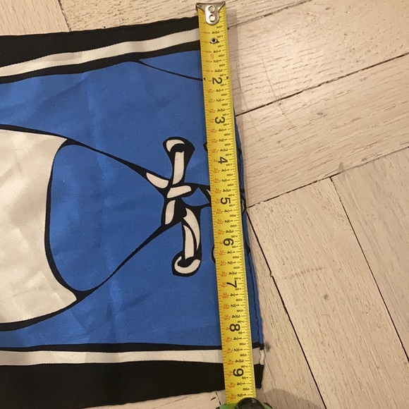 Agnes b. Silk Scarf - Picture 5 of 8